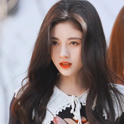 沉默的姑娘